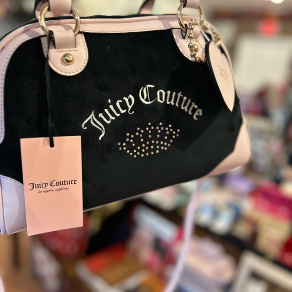 Juicy Couture Handbags - Juicy Couture satchel Crossbody